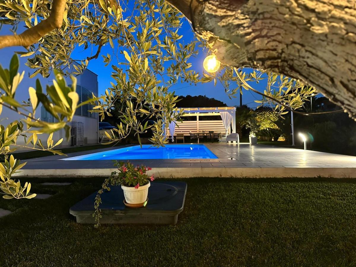 Villa Peter Ostuni Luaran gambar
